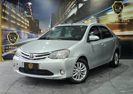 TOYOTA ETIOS 1.5 XLS SEDAN 16V FLEX 4P MANUAL